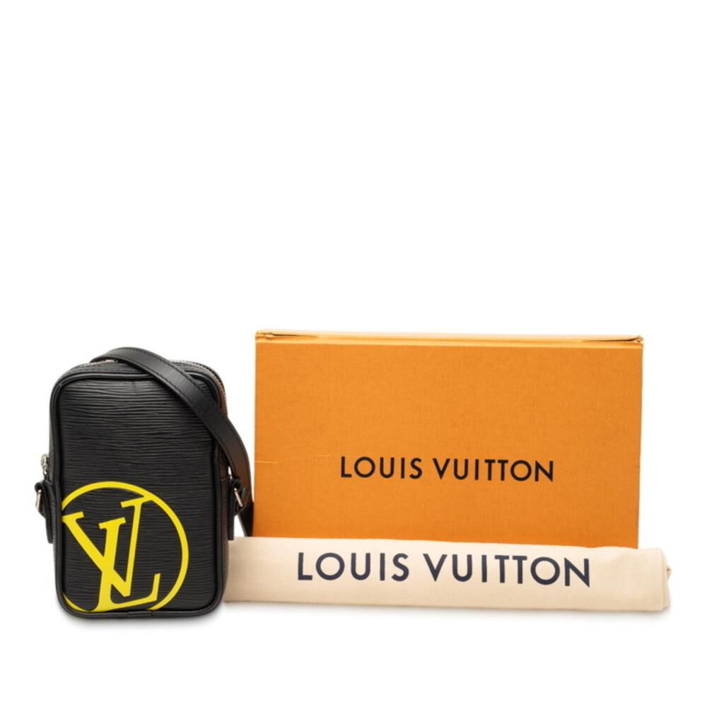 Louis Vuitton Shoulder Bags