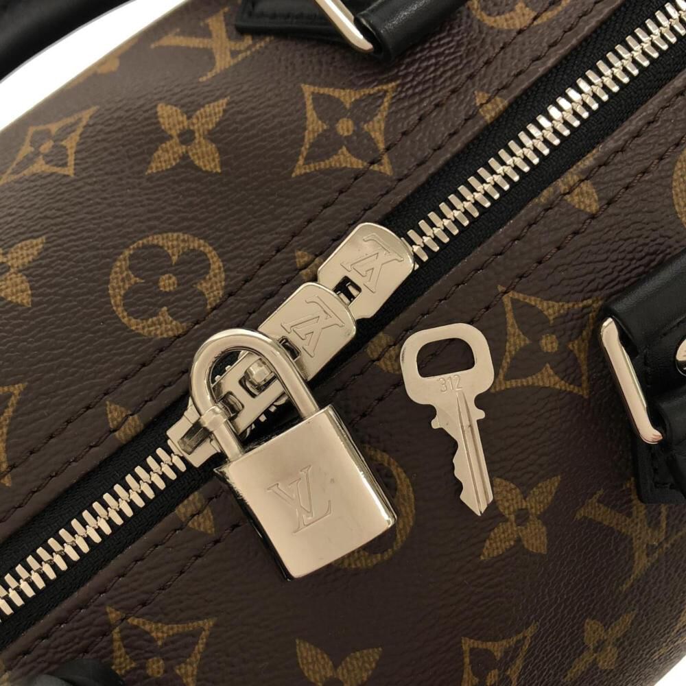 Louis Vuitton Speedy