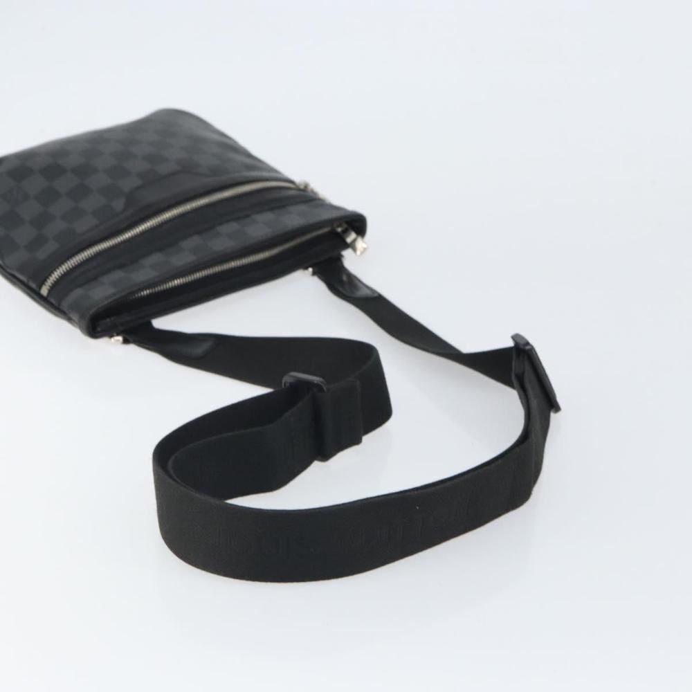 Louis Vuitton Shoulder Bags