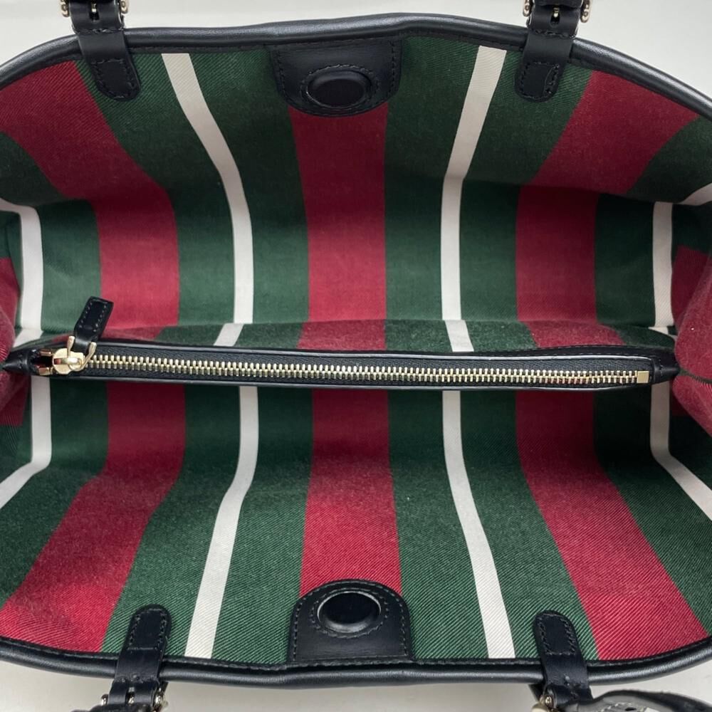 Gucci Shoulder Bag