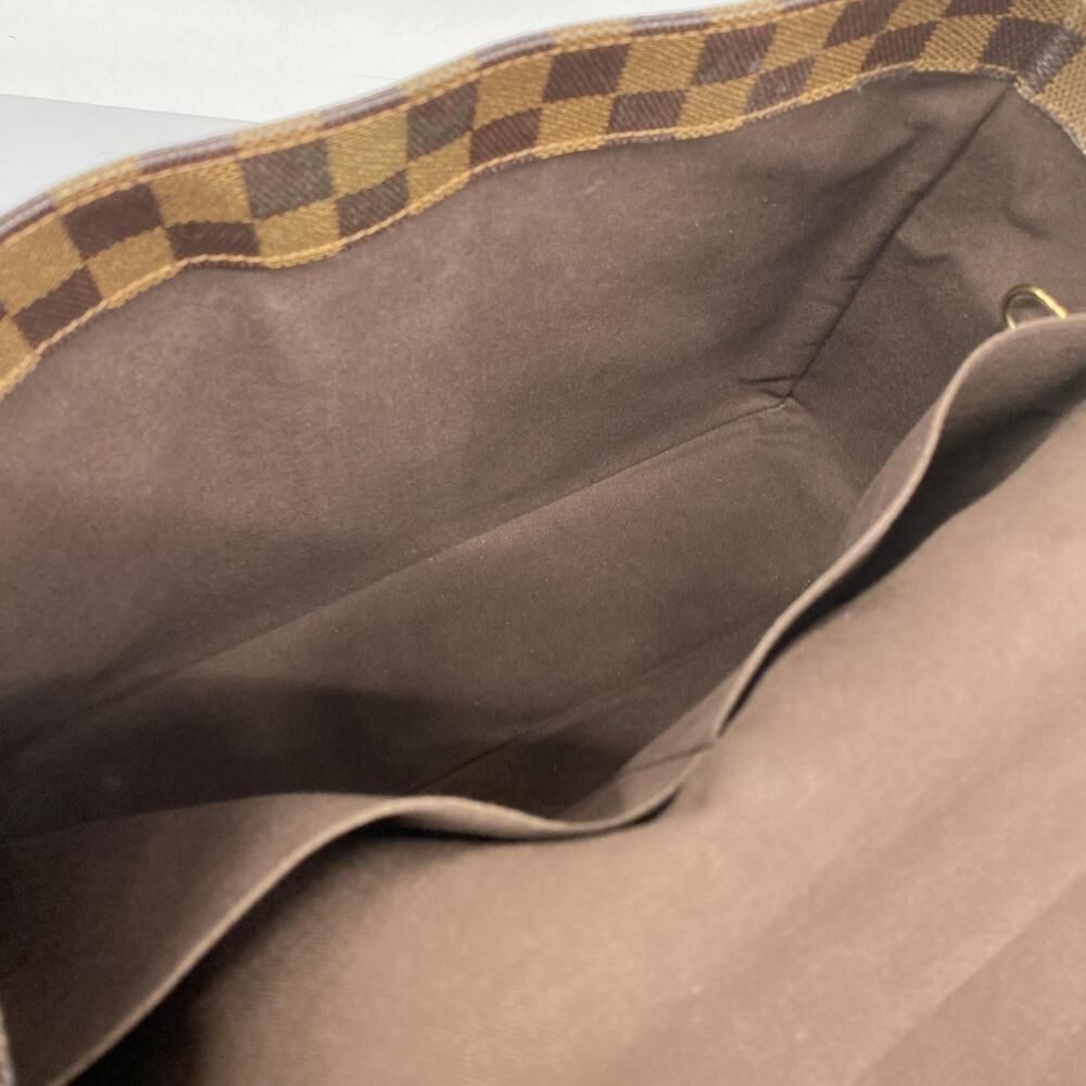 Louis Vuitton Broadway