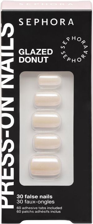 PRESS ON - S&aelig;t med kunstige negle