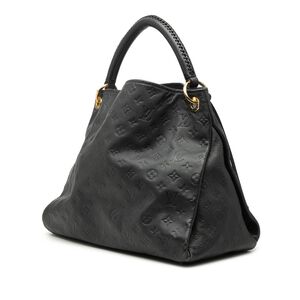 Louis Vuitton Artsy