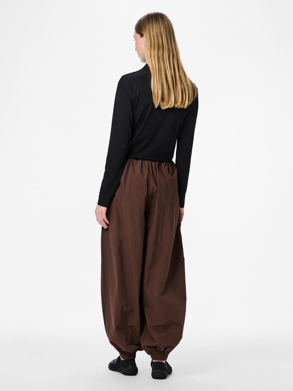 PCBELLA MW BALLOON WVN PANTS D2D