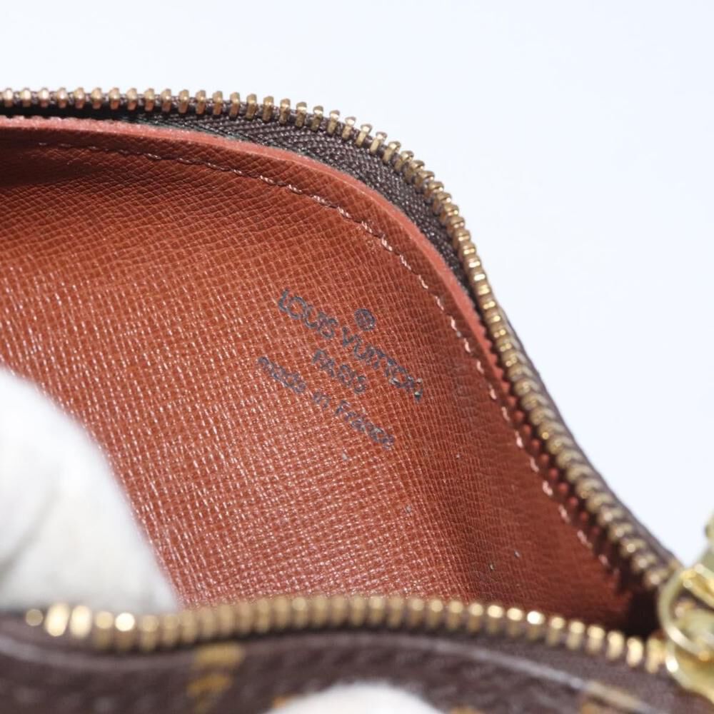 Louis Vuitton Papillon