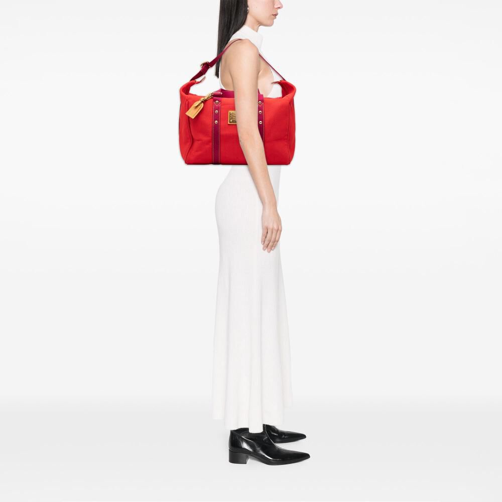 Louis Vuitton Antigua