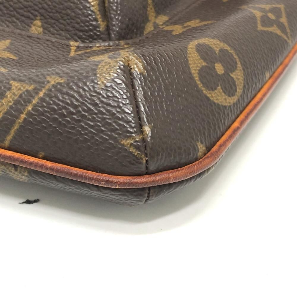 Louis Vuitton Pouch