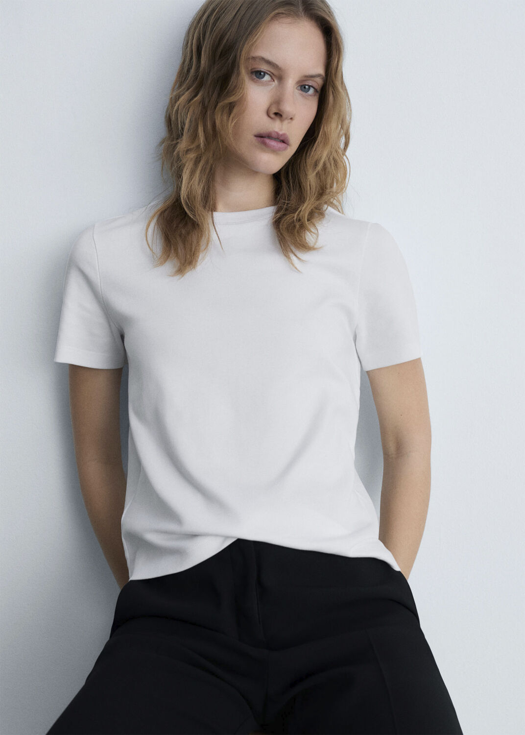 Basic 100% cotton t-shirt
