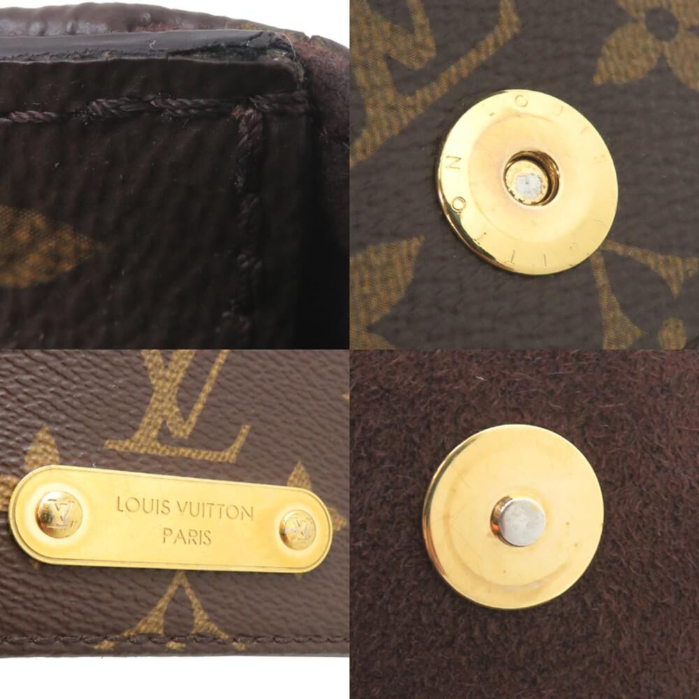 Louis Vuitton Shoulder Bags