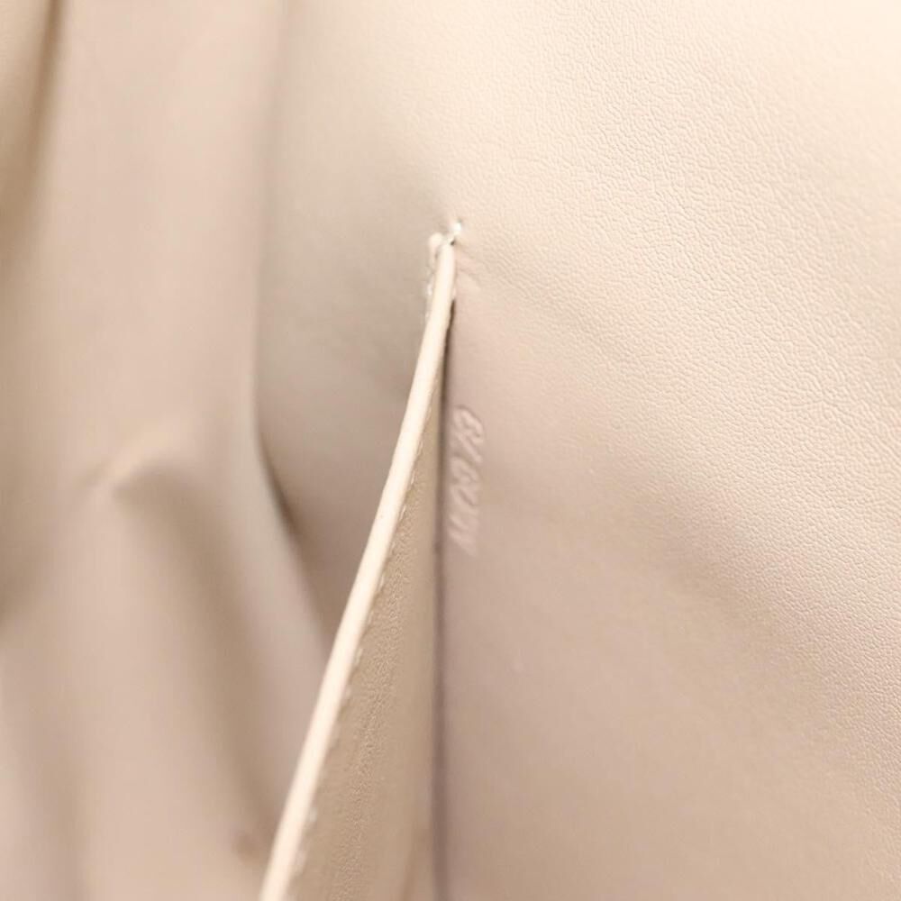 Louis Vuitton Thompson Street