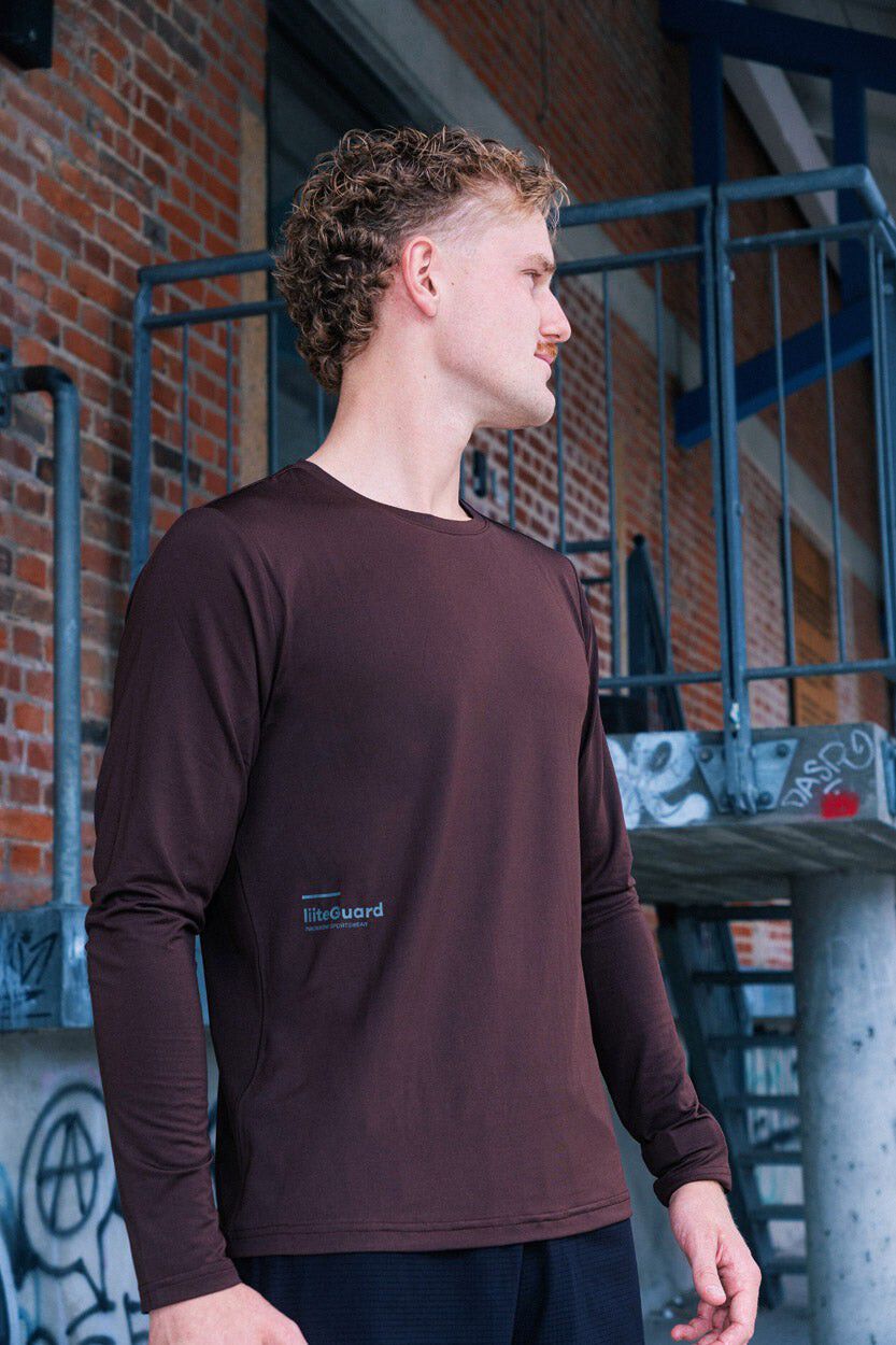 Ground Tech Light Lang&aelig;rmet L&oslash;be T-shirt