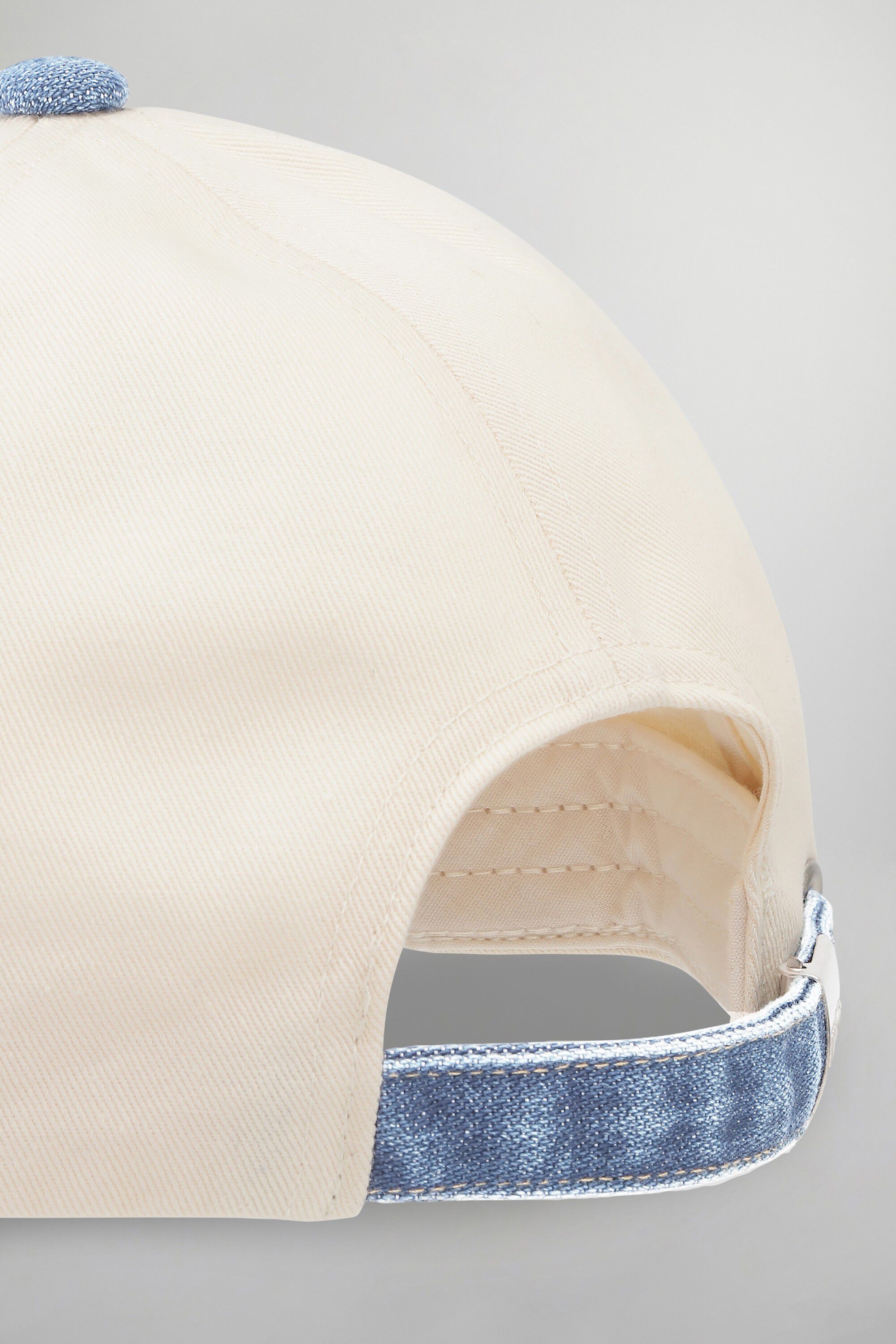 Logo Cap 9041