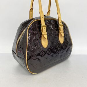 Louis Vuitton Summit Drive