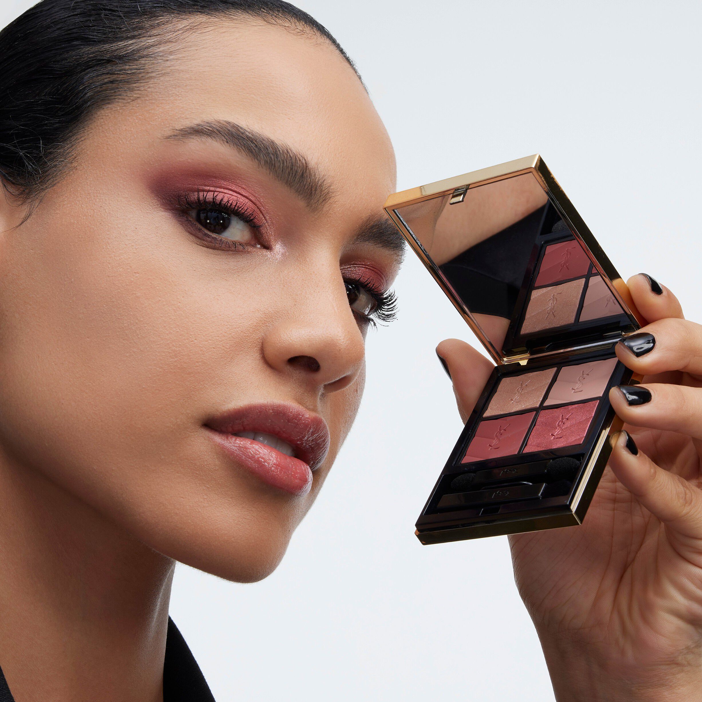 Couture Mini Clutch Luxury Eyeshadow Palette