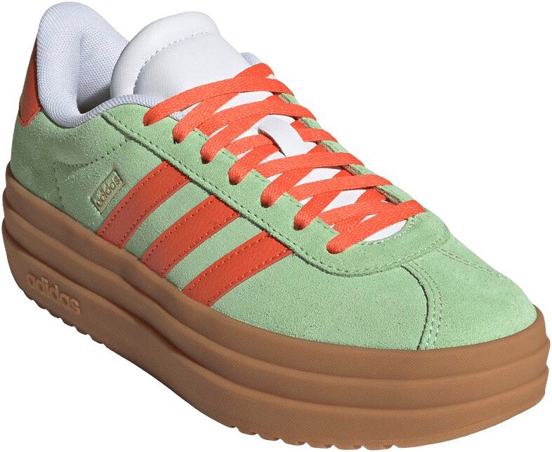 VL Court Bold Sneakers