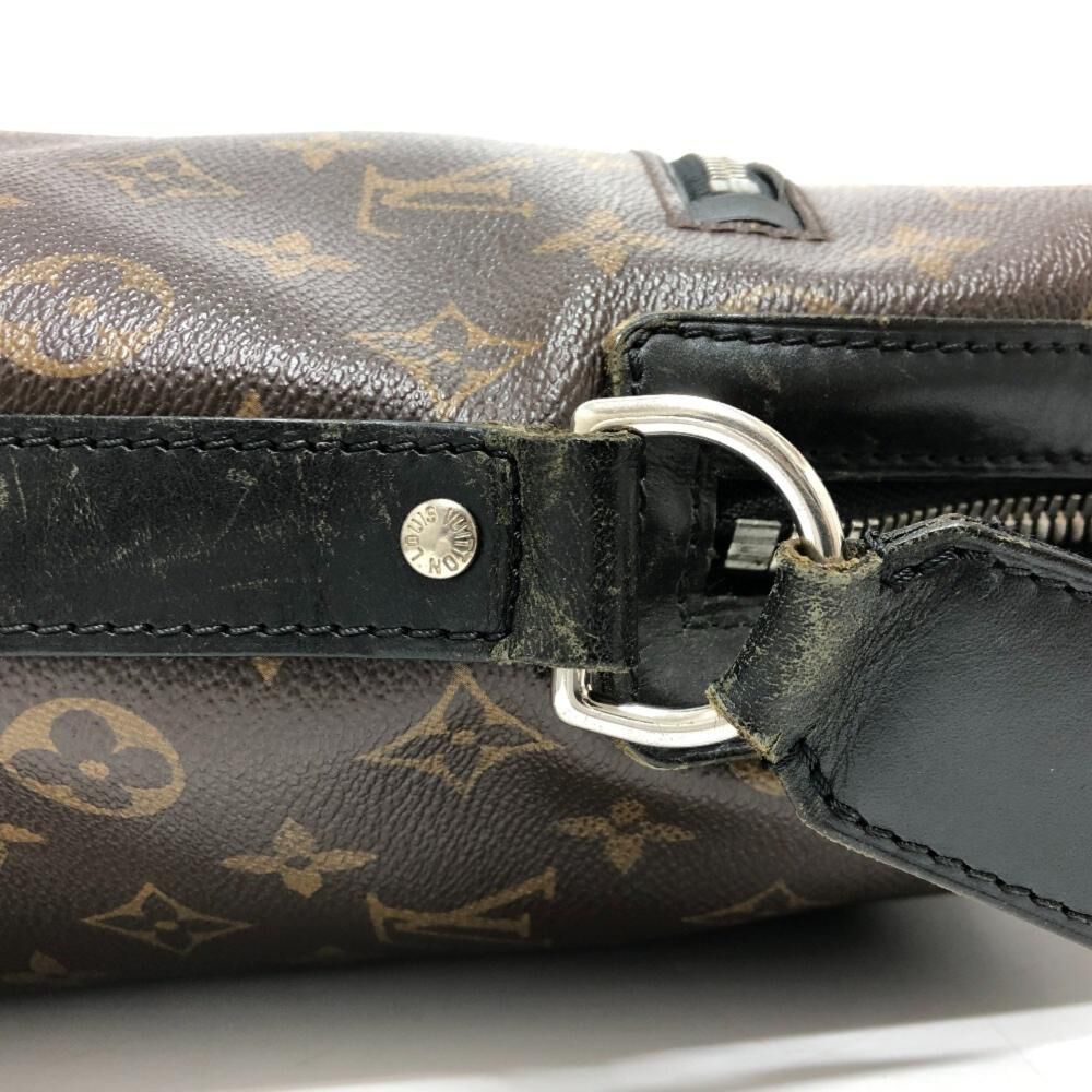 Louis Vuitton Crossbody Bag