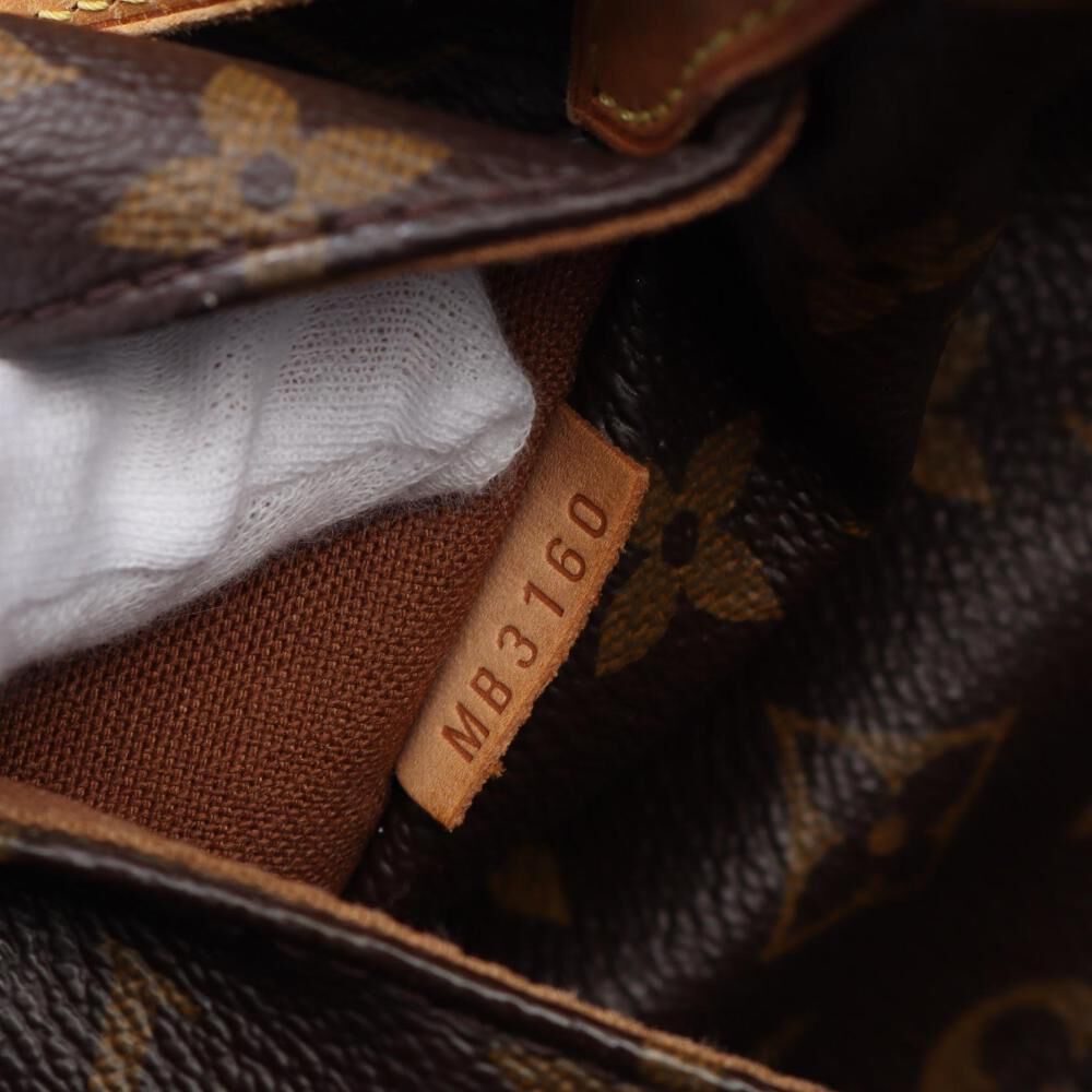 Louis Vuitton Totally