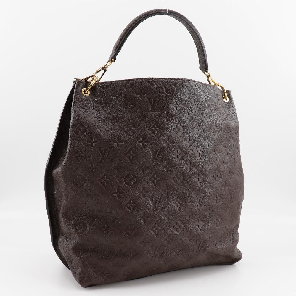 Louis Vuitton Shoulder Bags
