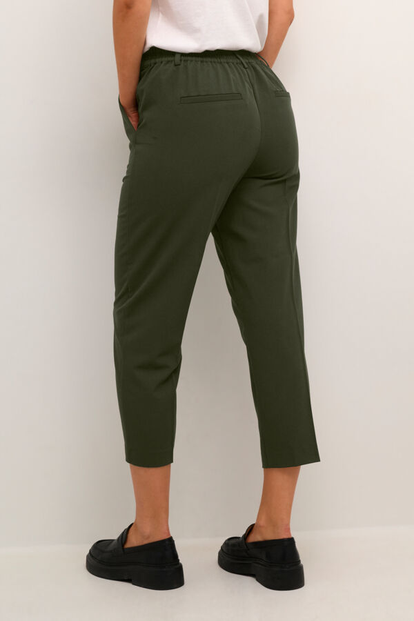 KAsakura HW Cropped Pants