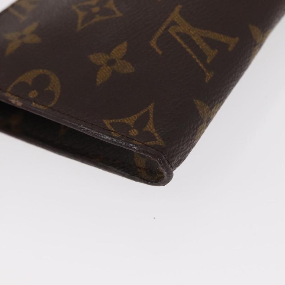 Louis Vuitton Pouch
