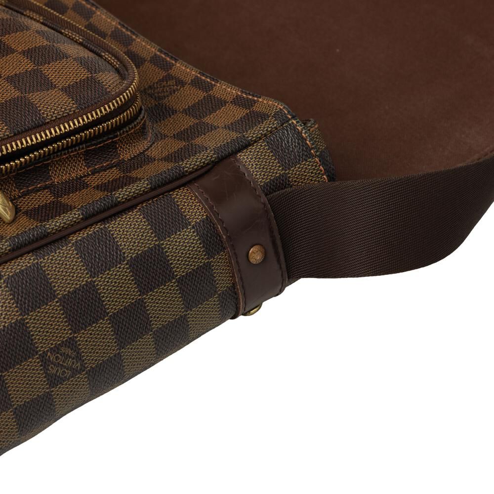 Louis Vuitton Reporter Melville