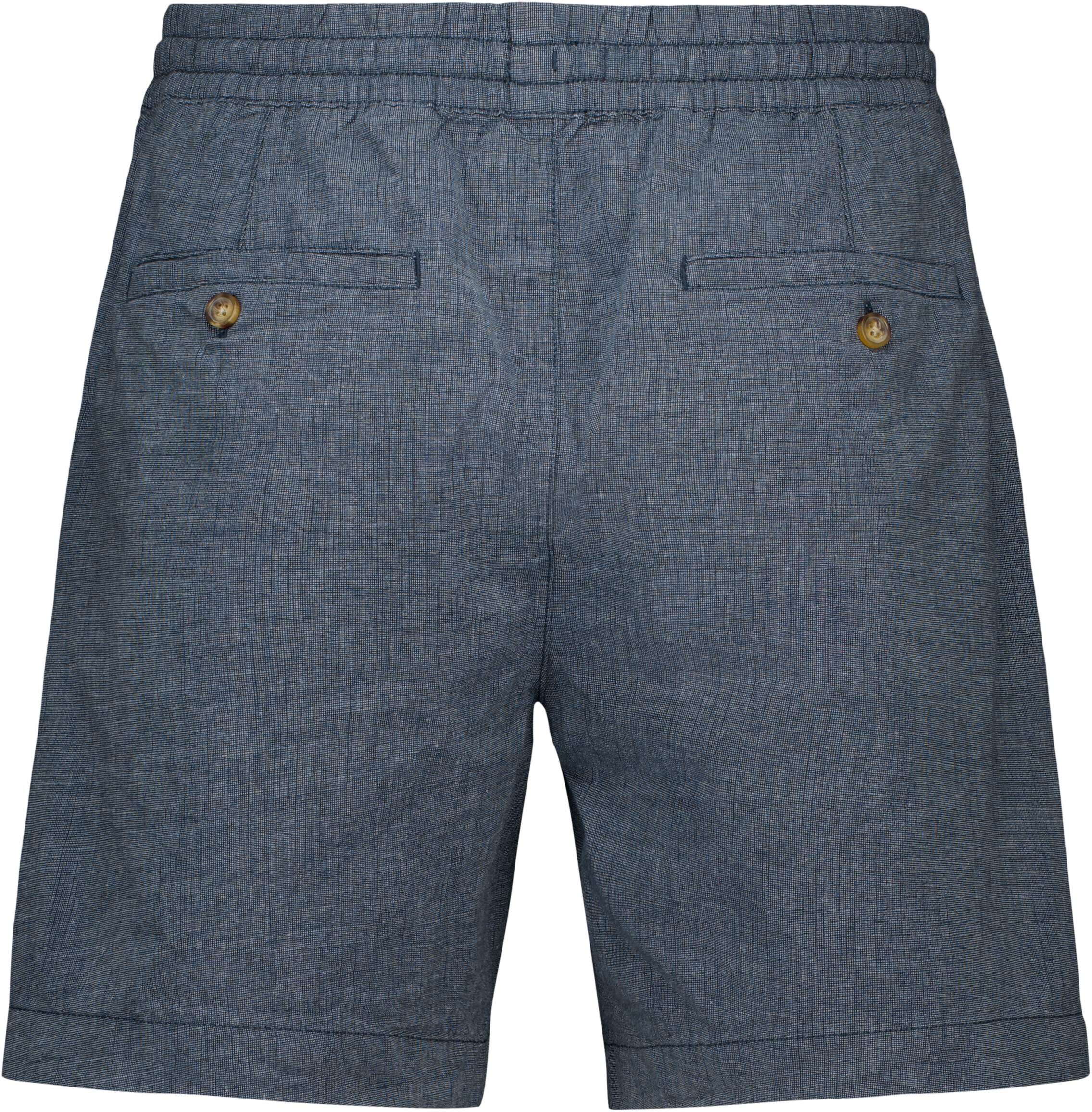 Christoffer Shorts