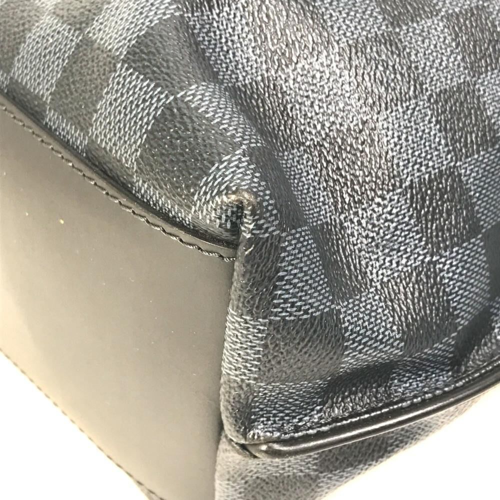 Louis Vuitton Tote