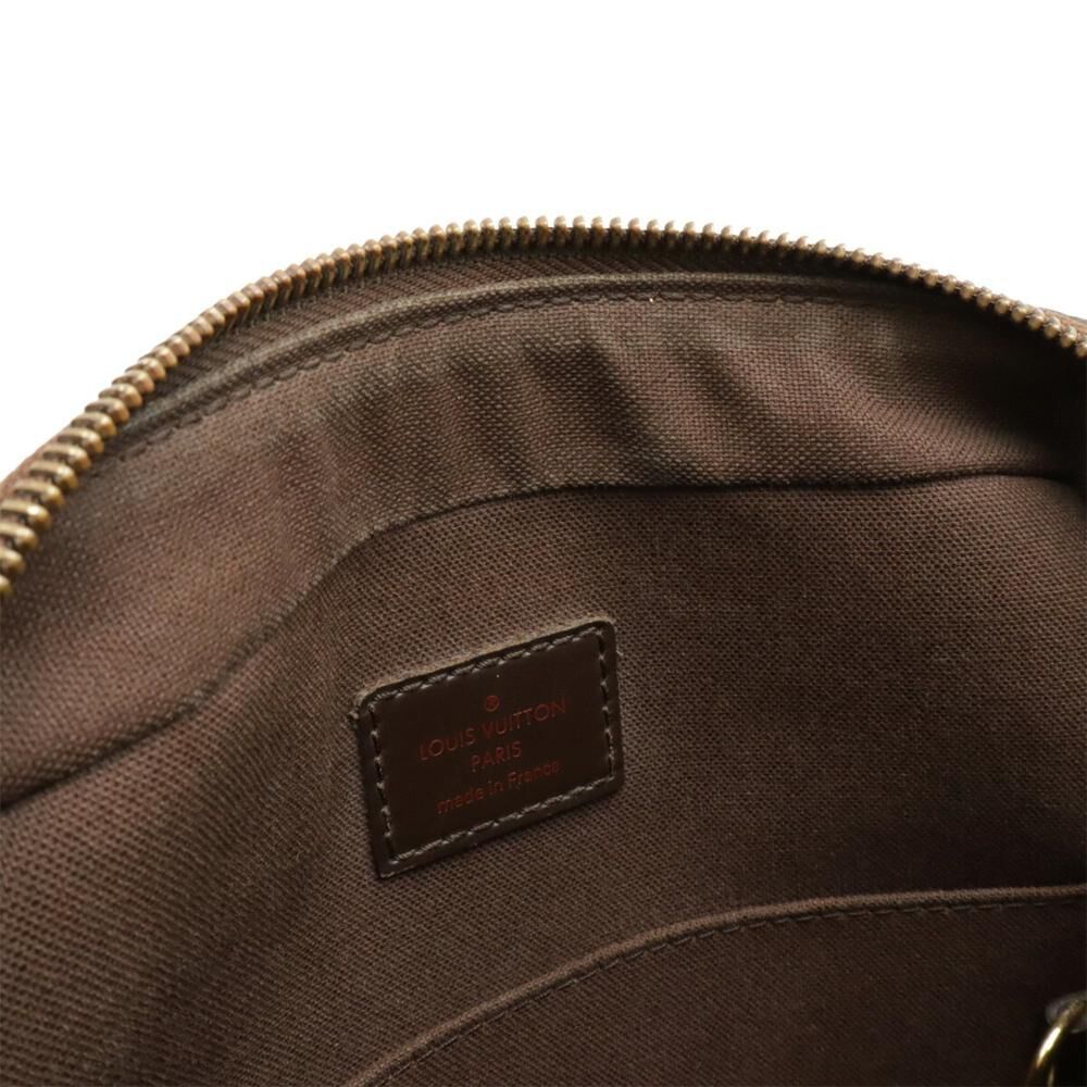 Louis Vuitton Messenger