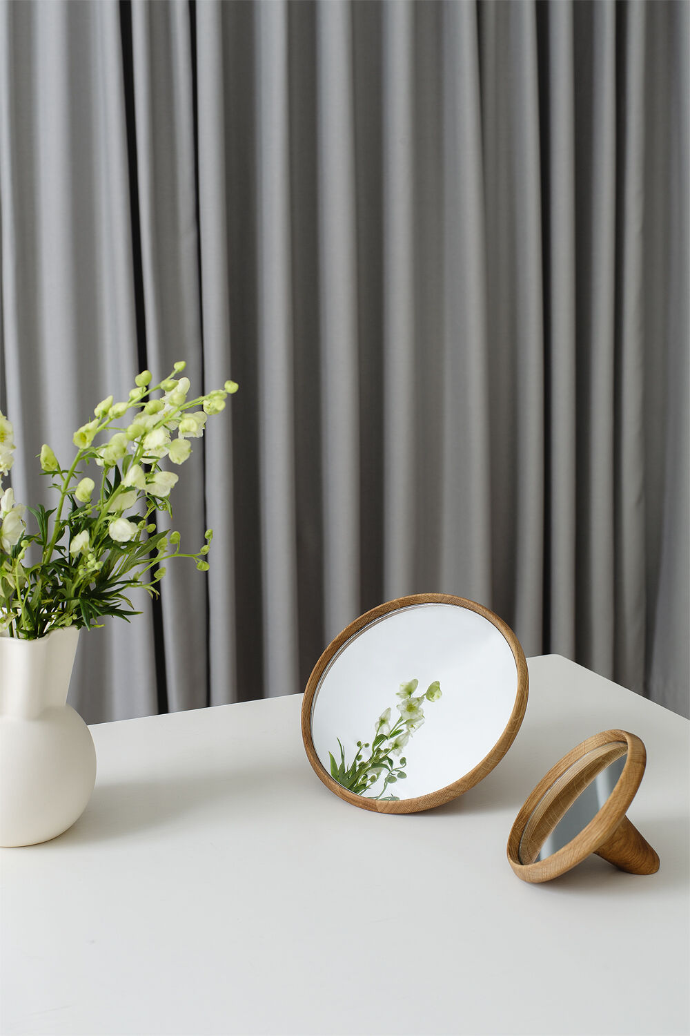 Satellite mirror, &Oslash;24