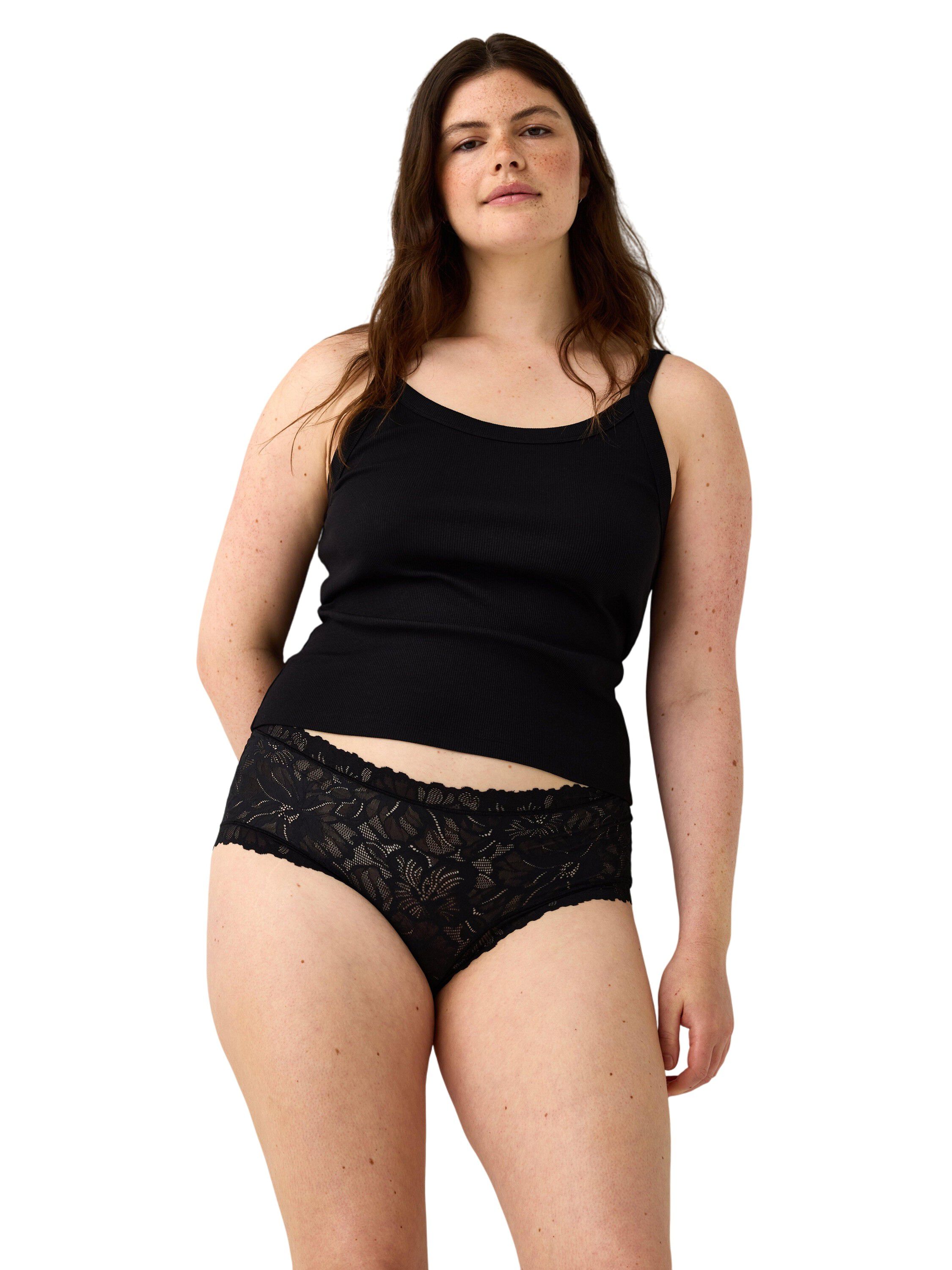 Briefs in a soft and comfy lace wit