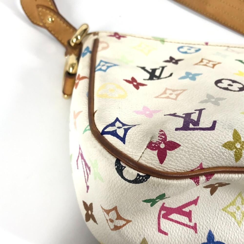 Louis Vuitton Shoulder Bags