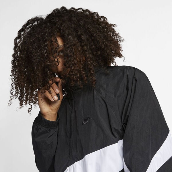 Sportswear Swoosh Woven Vindjakke