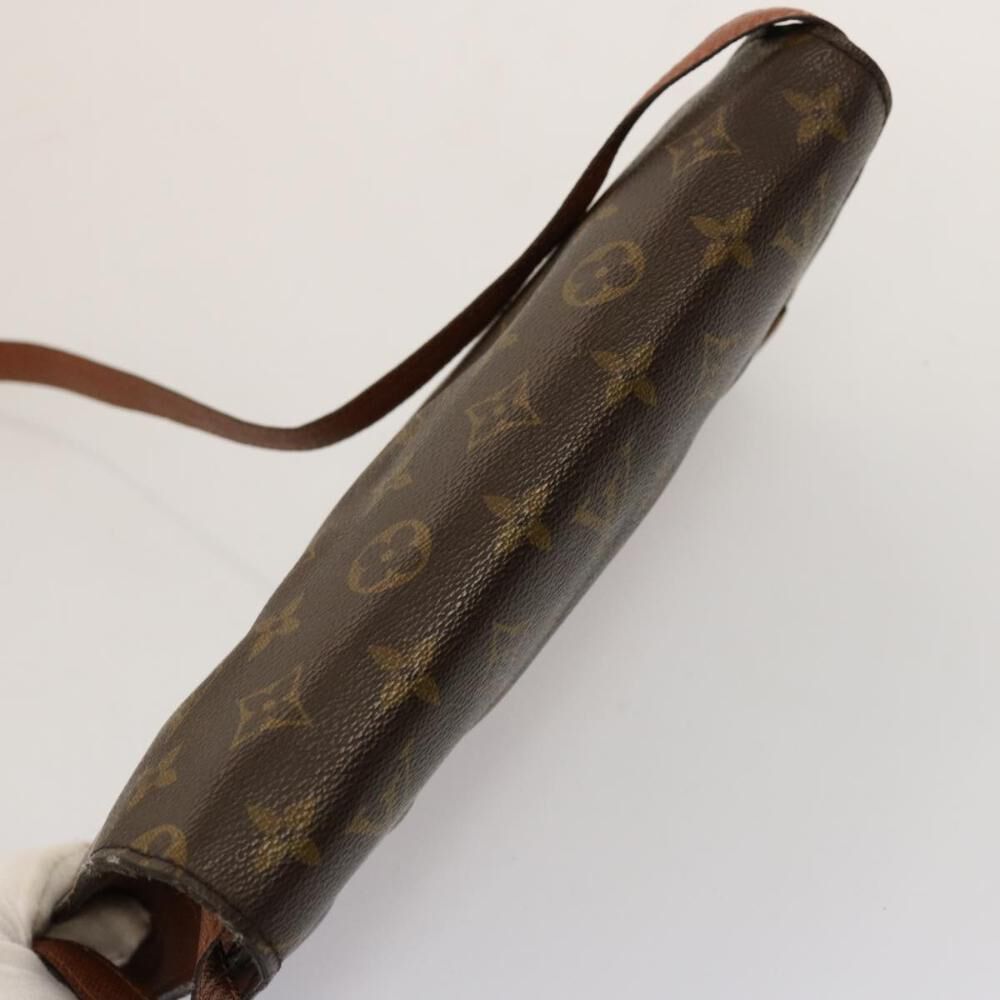 Louis Vuitton Shoulder Bags