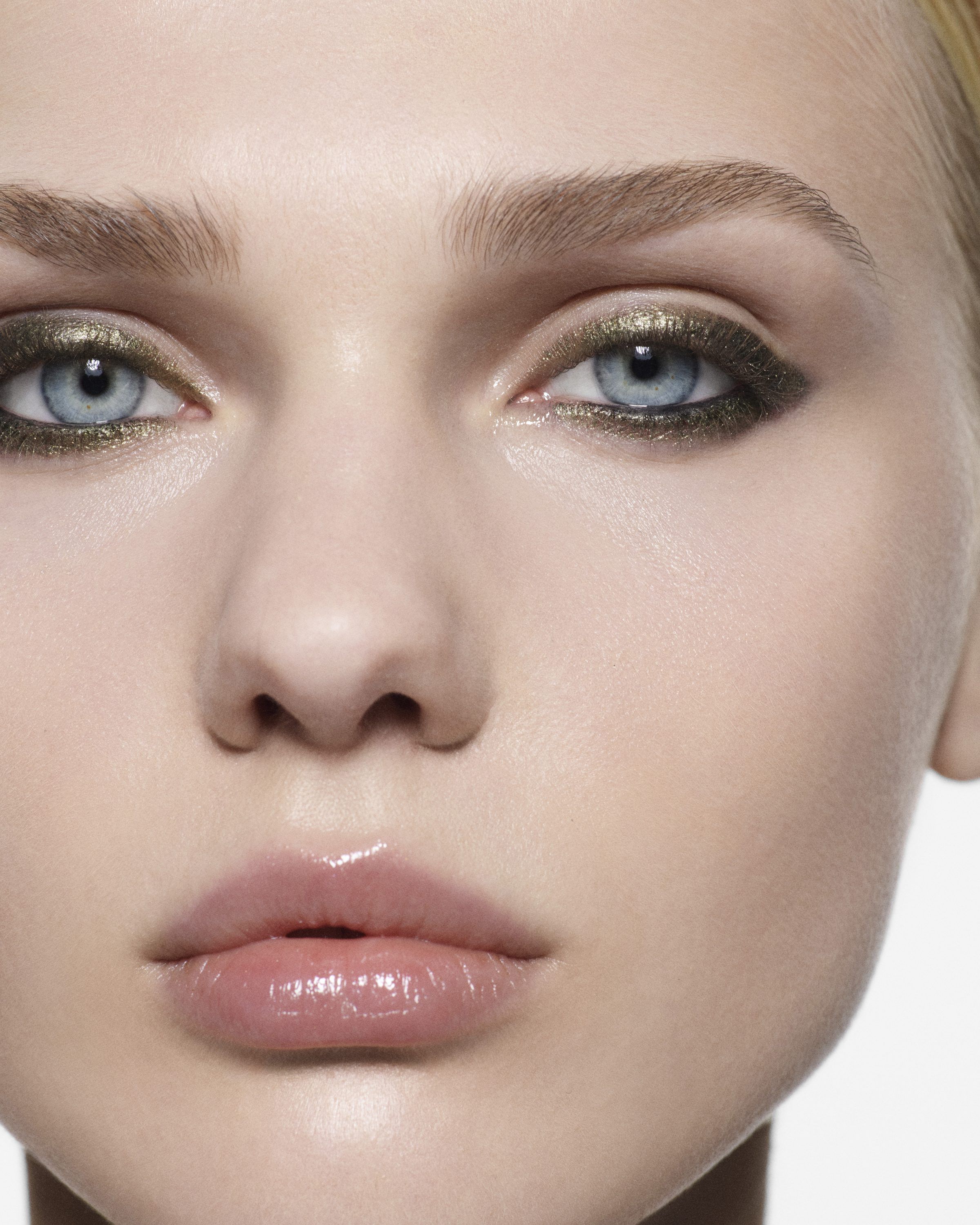 Satin Kajal Liner