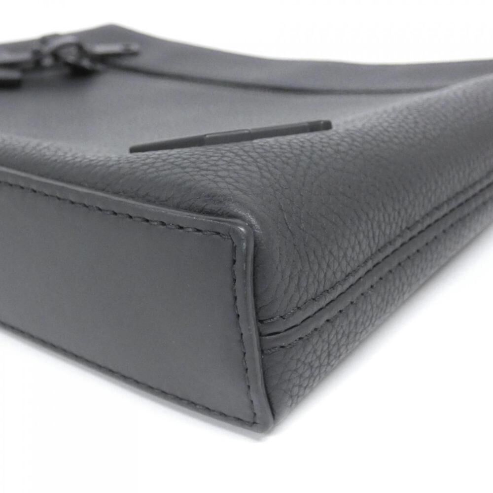 Louis Vuitton Pouch
