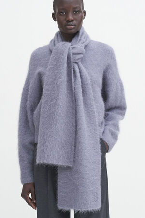 Fluffy Scarf