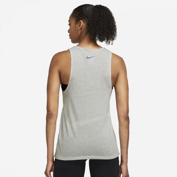 Dri-FIT Trail l&oslash;betop