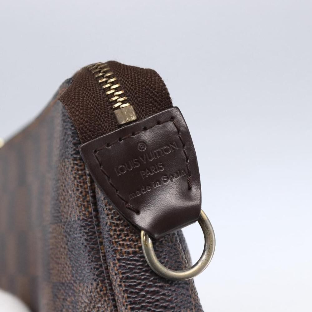 Louis Vuitton Pochette Accessoires