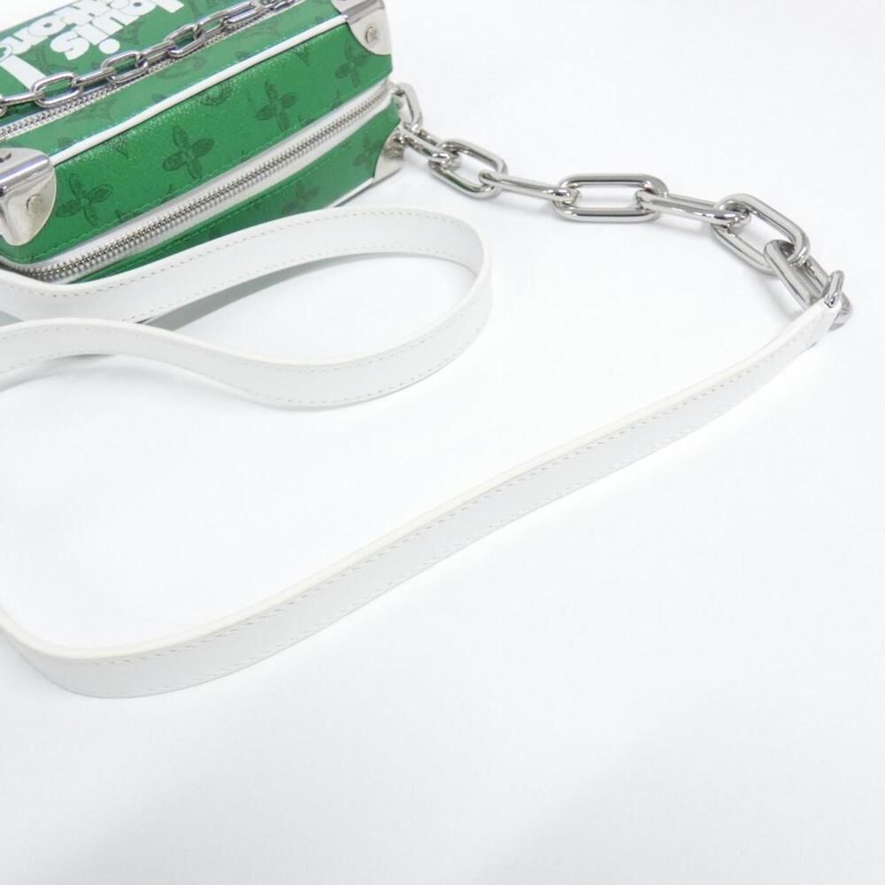 Louis Vuitton Shoulder Bags