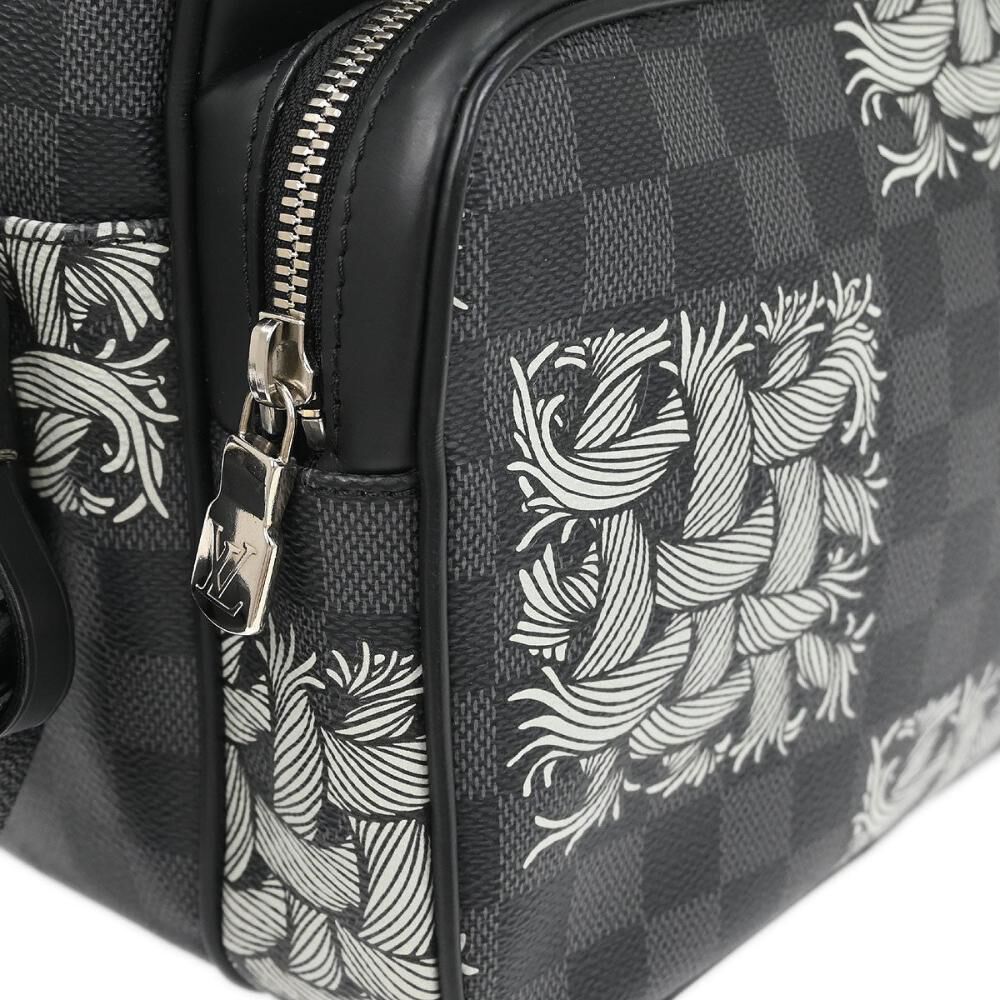 Louis Vuitton Messenger