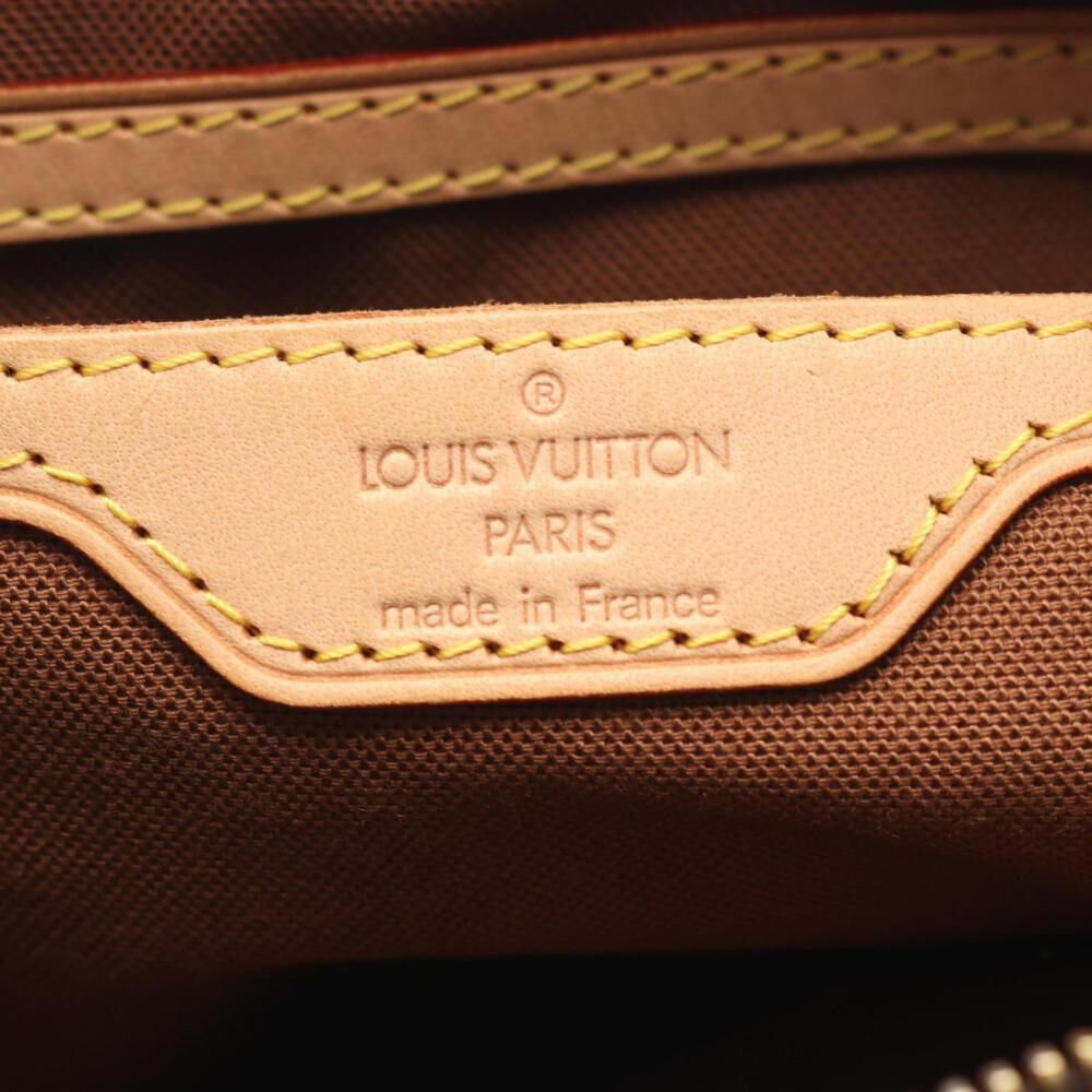 Louis Vuitton Shoulder Bags