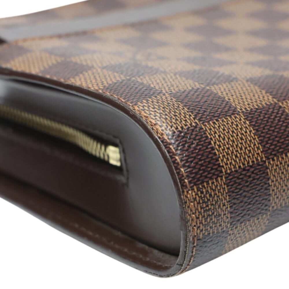 Louis Vuitton Clutch