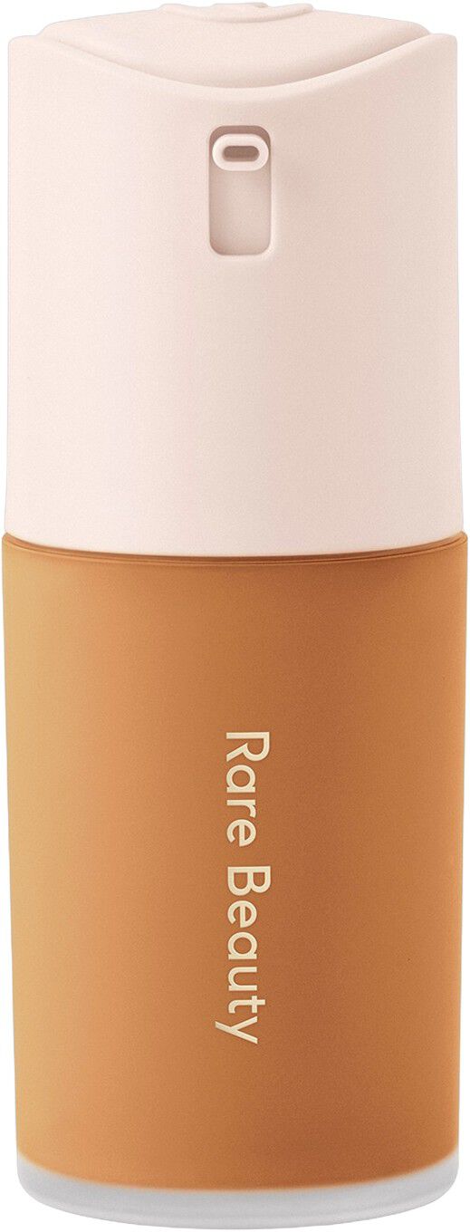 True to Myself - Naturlig mat foundation med lang holdbarhed.