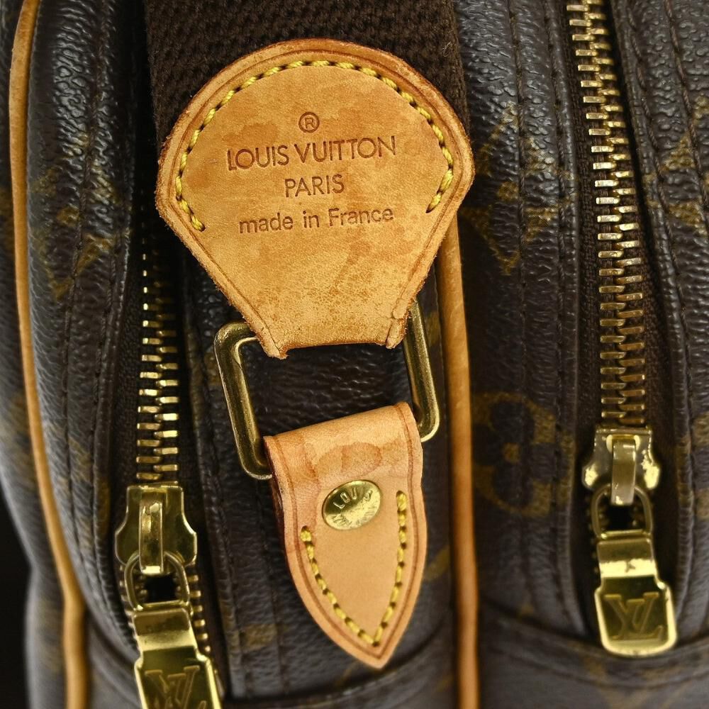 Louis Vuitton Reporter