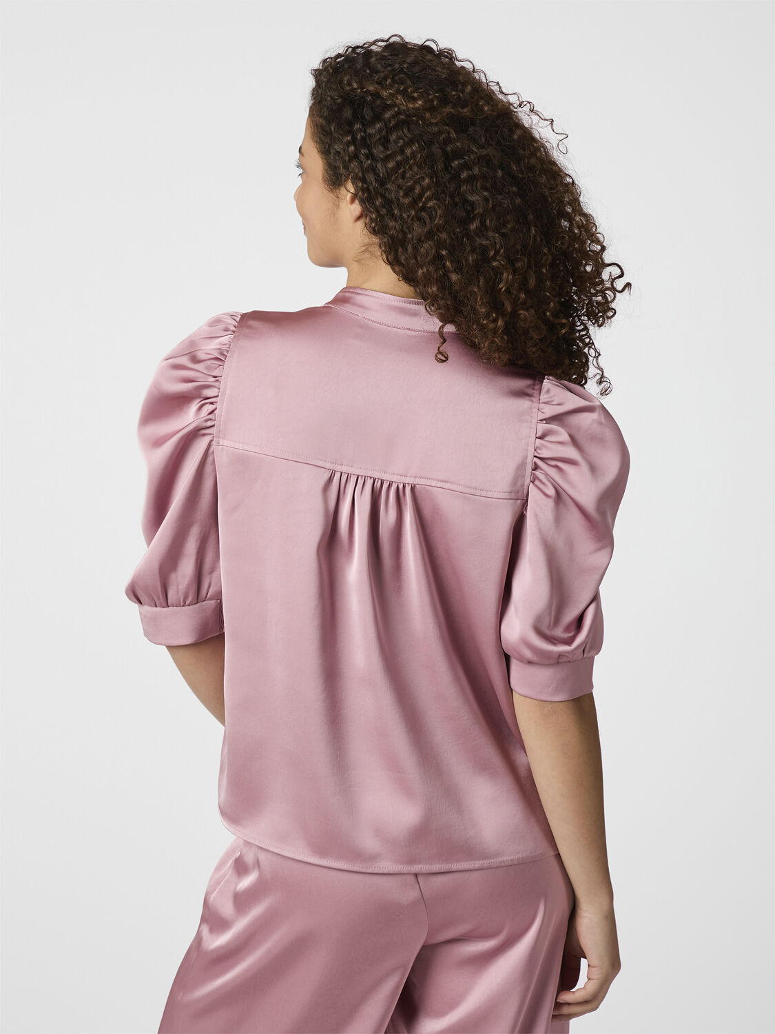 Roella Heavy Sateen Blouse