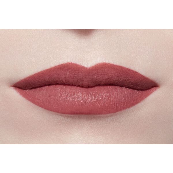 Luminous Matte Lip Colour