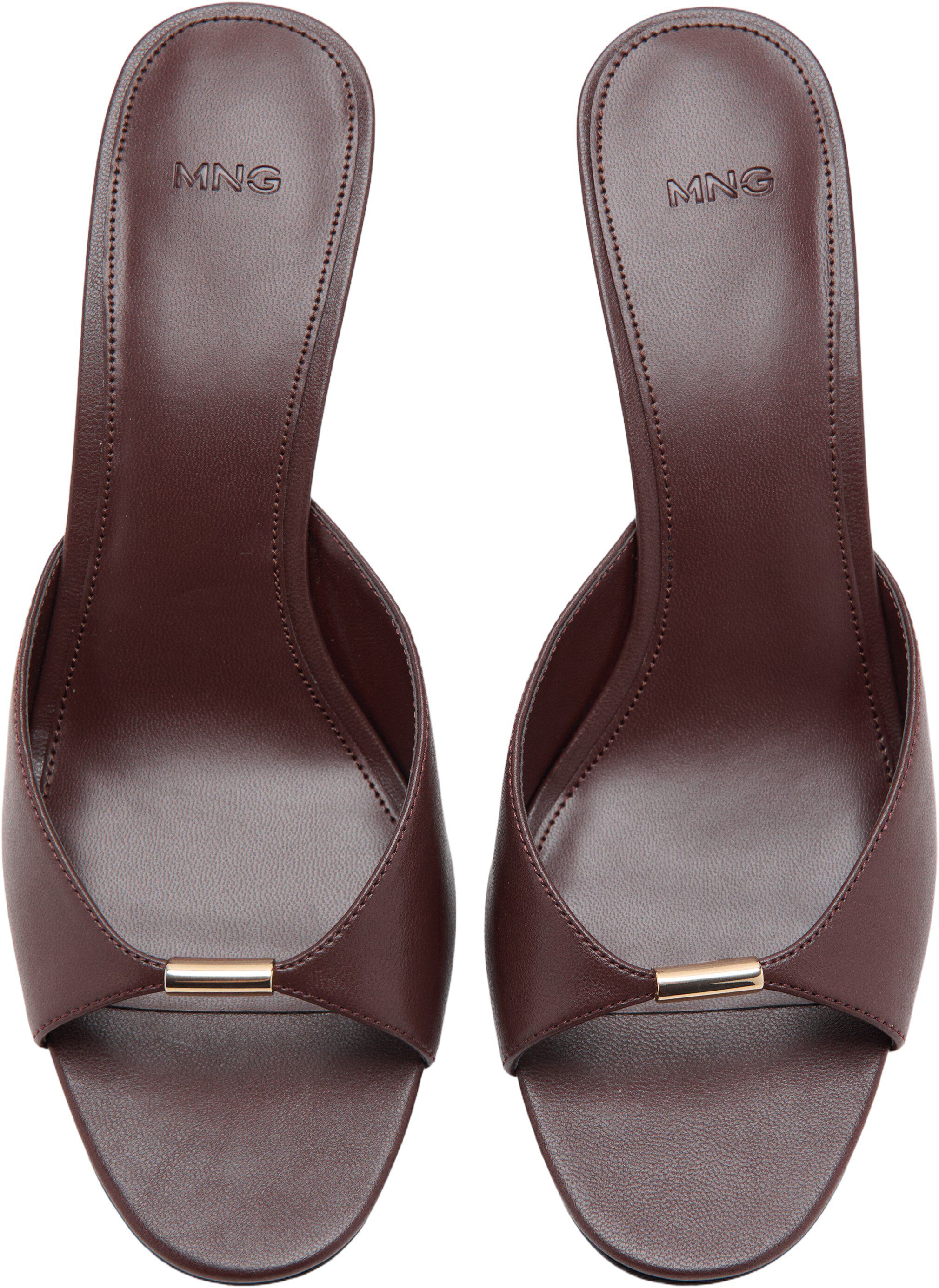 Heeled sandals with metallic detail