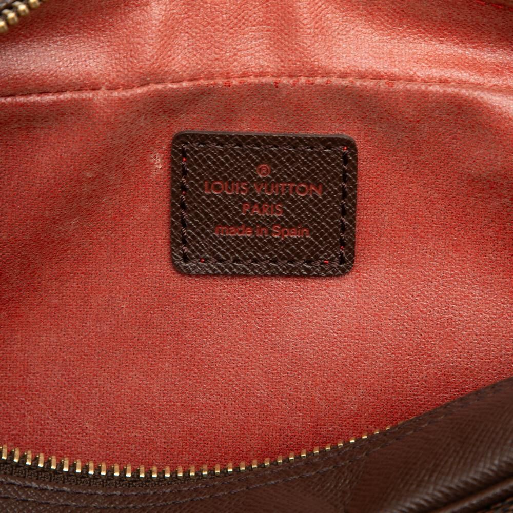 Louis Vuitton Trousse Toilette