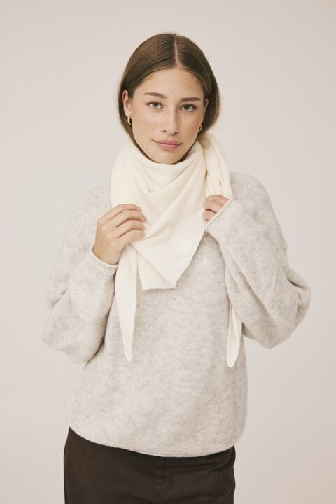 Karrie 3 - 100% Cashmere