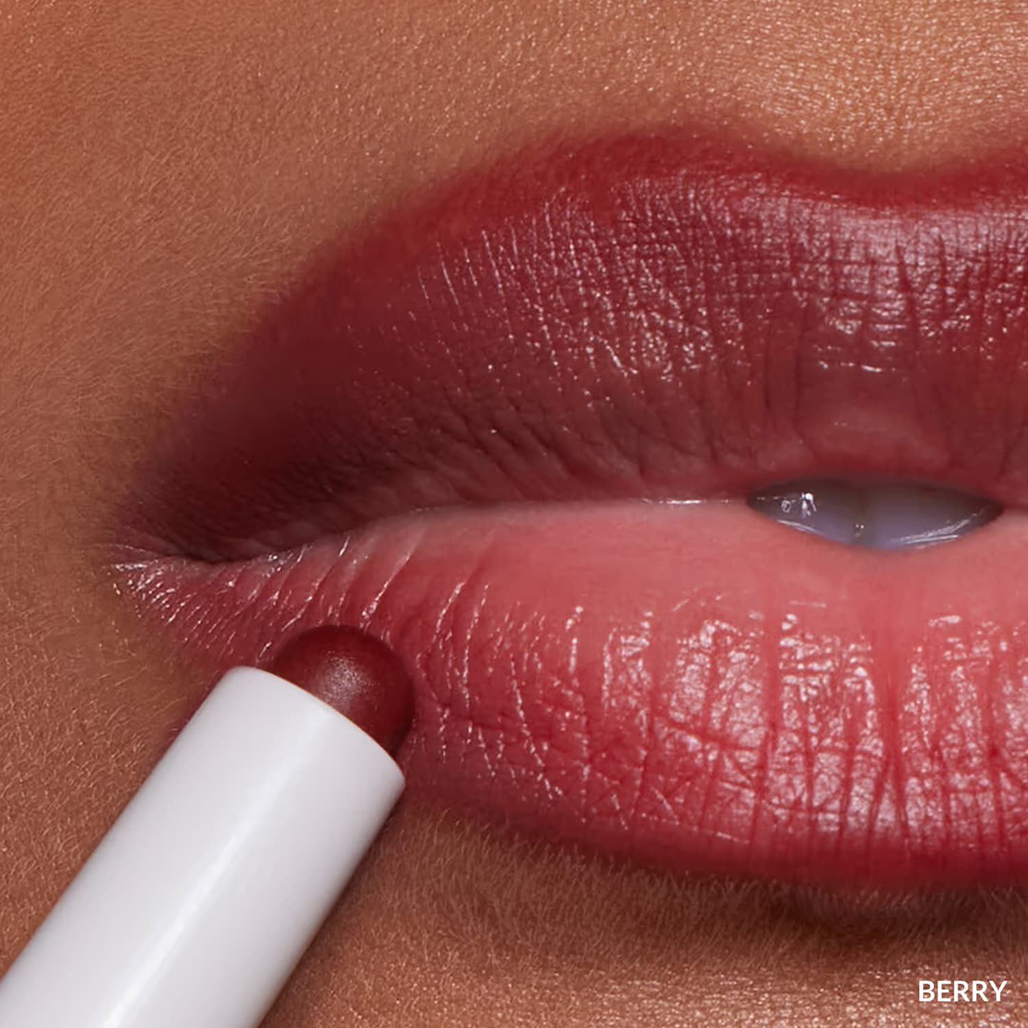 Blur Liner - Mat lipliner med sl&oslash;ret finish